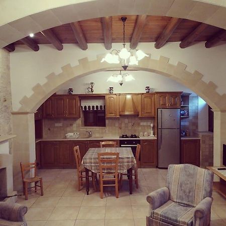 Corner Cottage Lania Zewnętrze zdjęcie